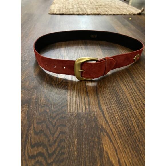 Vintage Laurel Genuine Leather Belt Made in Italy Red Suede Gold Leaf Detail XS - Picture 1 of 8